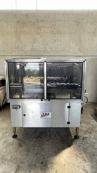 Bertolaso SBR bottle rinser, photograph 1 of 16