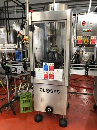 Sparkling-wine bottling line, 15 machines, photograph 3 of 24