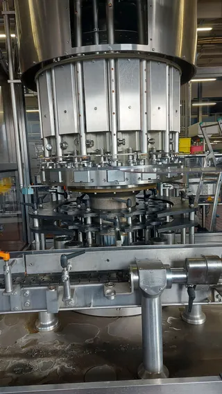 Bertolaso DELTA 516 S corking machine, photograph 4 of 11