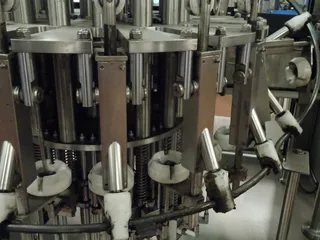 Metalnova bottle rinser, photograph 4 of 31