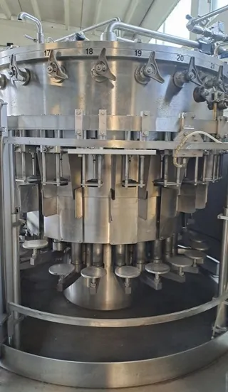 Officine AVE isobaric filler, photograph 5 of 18
