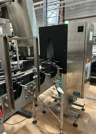 Isobaric sparkling-wine bottling line with GAI 4033 monobloc, photograph 5 of 19
