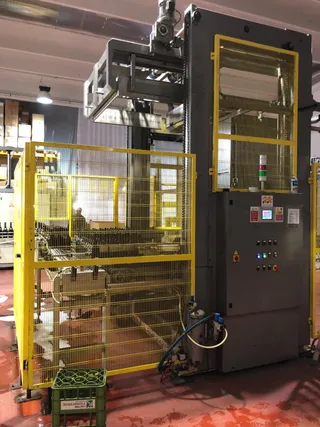 Sparkling-wine bottling line, 15 machines, photograph 6 of 24