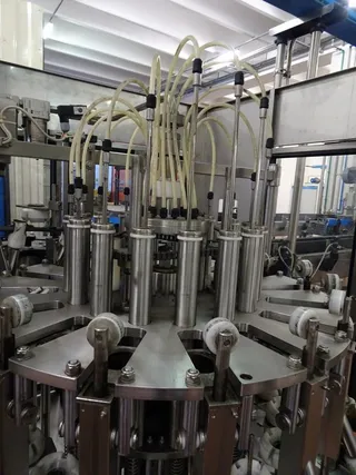 Metalnova bottle rinser, photograph 7 of 31