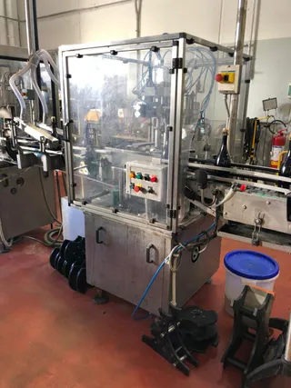 Sparkling-wine bottling line, 15 machines, photograph 8 of 24