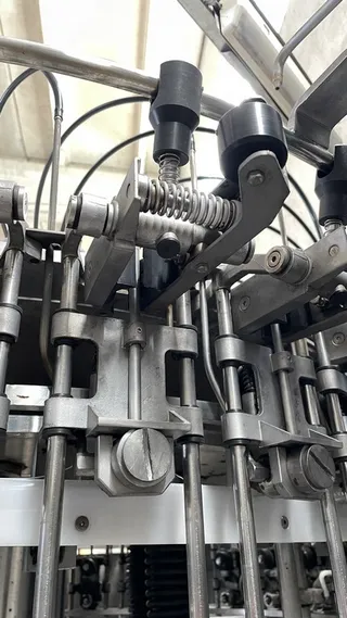 Bertolaso SBR bottle rinser, photograph 10 of 16