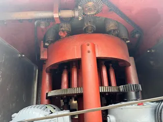 Robino & Galandrino four-head muselet machine, photograph 10 of 19