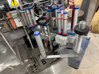 P.E. Labellers MASTER M/S rotary labeller, photograph 10 of 14