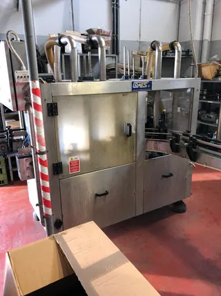 Sparkling-wine bottling line, 15 machines, photograph 13 of 24