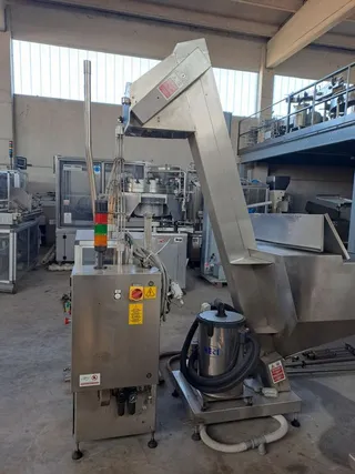 MBF Corkmatic R/S corking machine, photograph 14 of 34