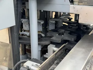 Robino & Galandrino four-head muselet machine, photograph 17 of 19