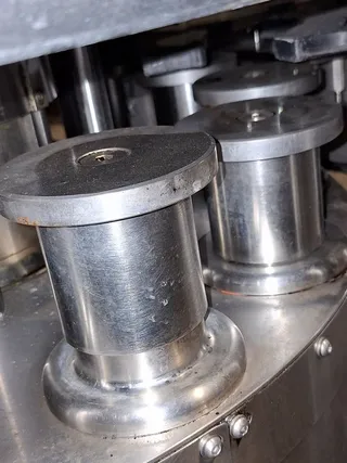MBF Corkmatic R/S corking machine, photograph 28 of 34