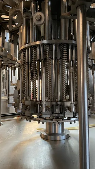 Metalnova bottle rinser, photograph 29 of 31
